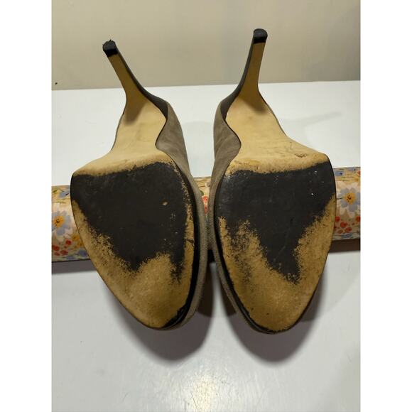 Banana Republic taupe suede heels women size 8.5 - Picture 7 of 10